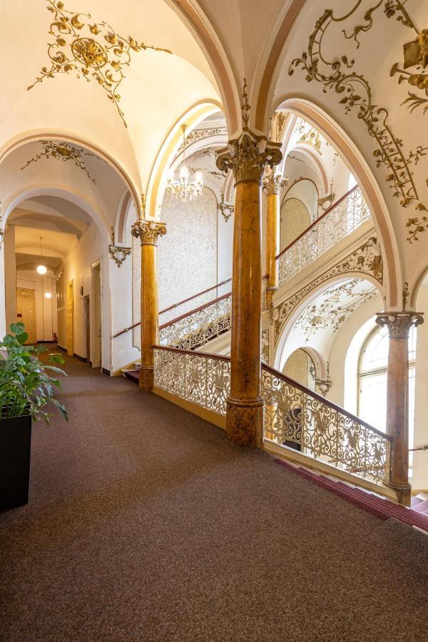 Hotel Slovan Plzeň Dış mekan fotoğraf