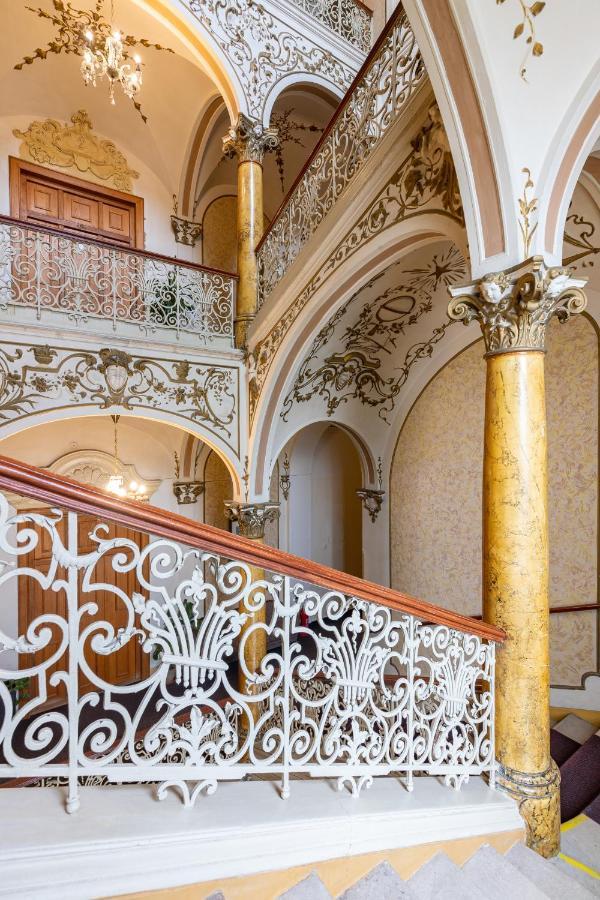 Hotel Slovan Plzeň Dış mekan fotoğraf